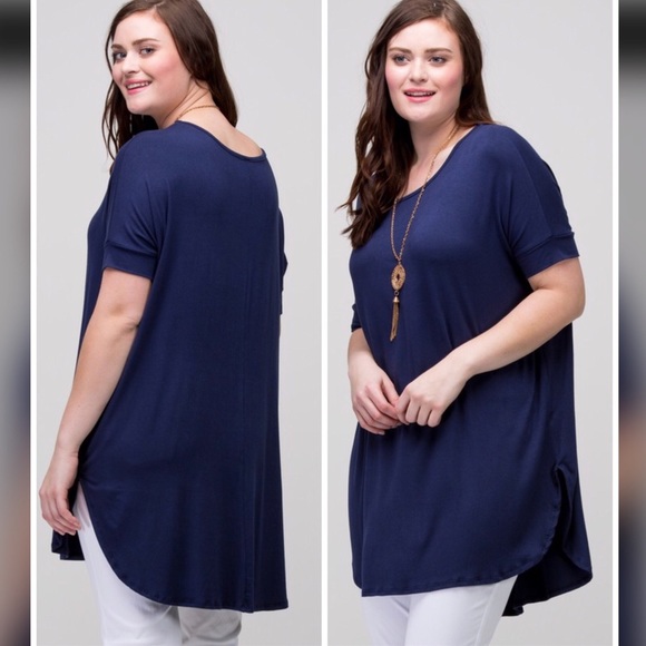 PLUS Piko Loose Fit Tunic - Picture 2 of 4